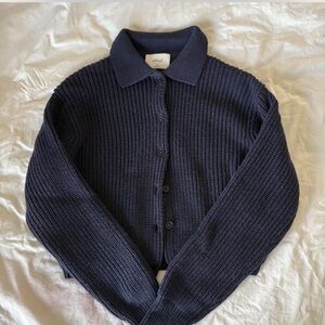 Navy aritzia sweater